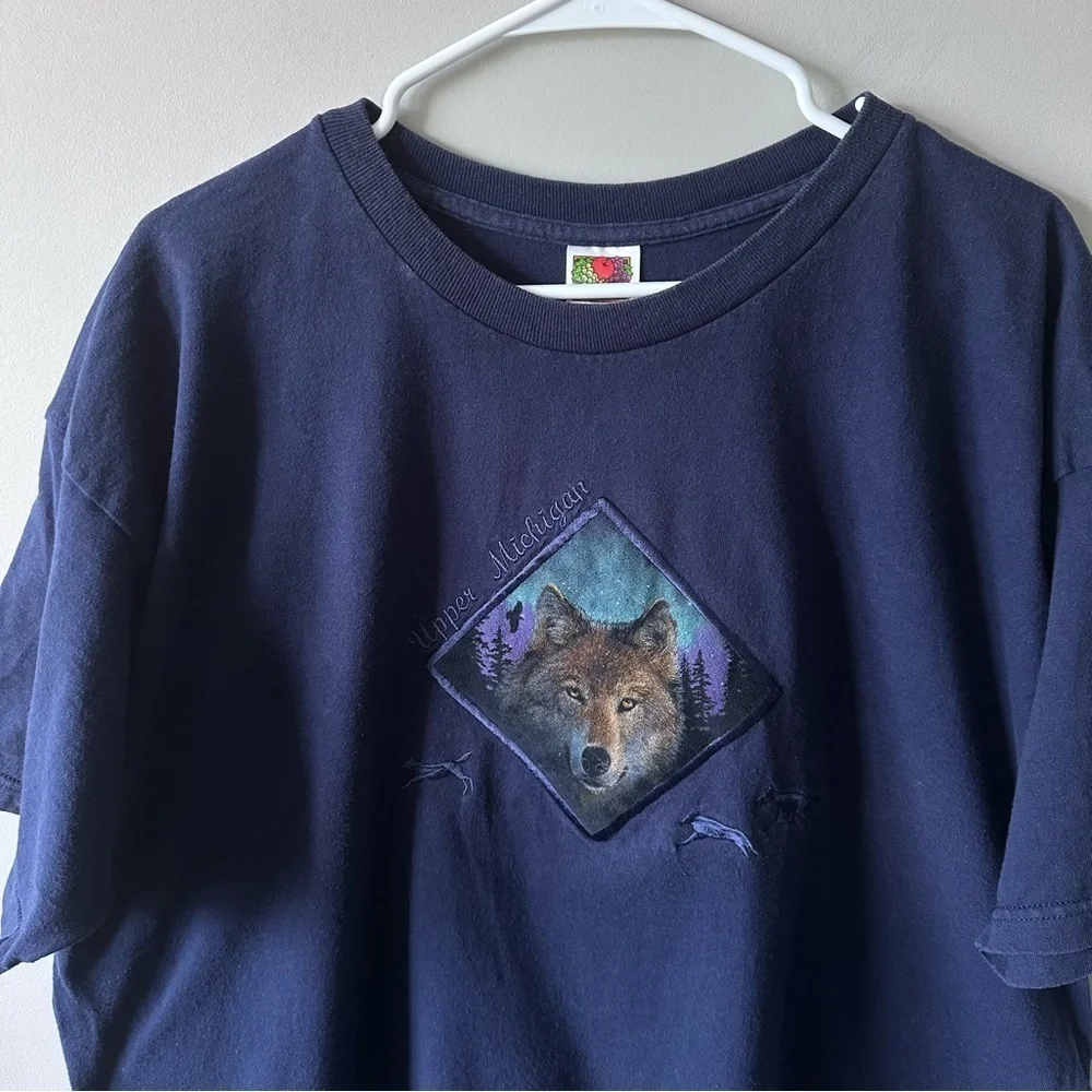 Vintage Embroidered Wolf Tee Navy T-Shirt 90s Size 2XL 1996 Upper Michigan